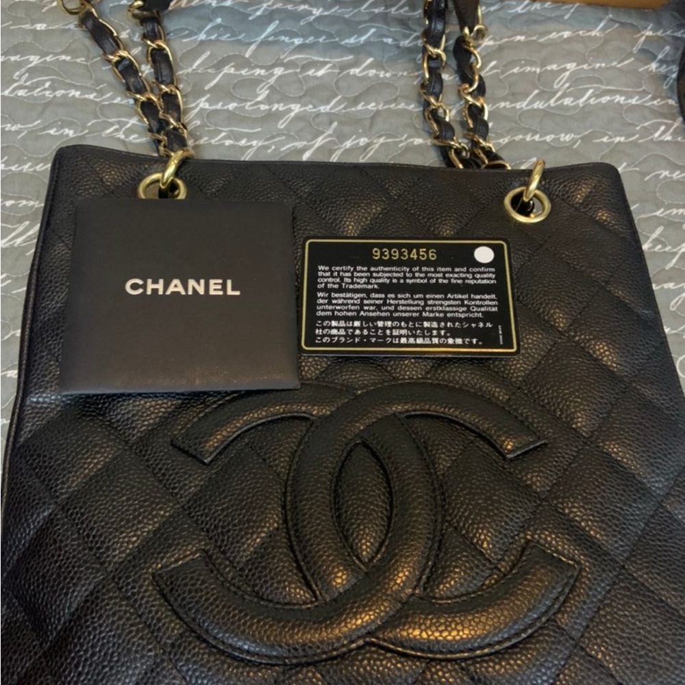 PST authentic CHANEL tote black handbag - Picture 8 of 9